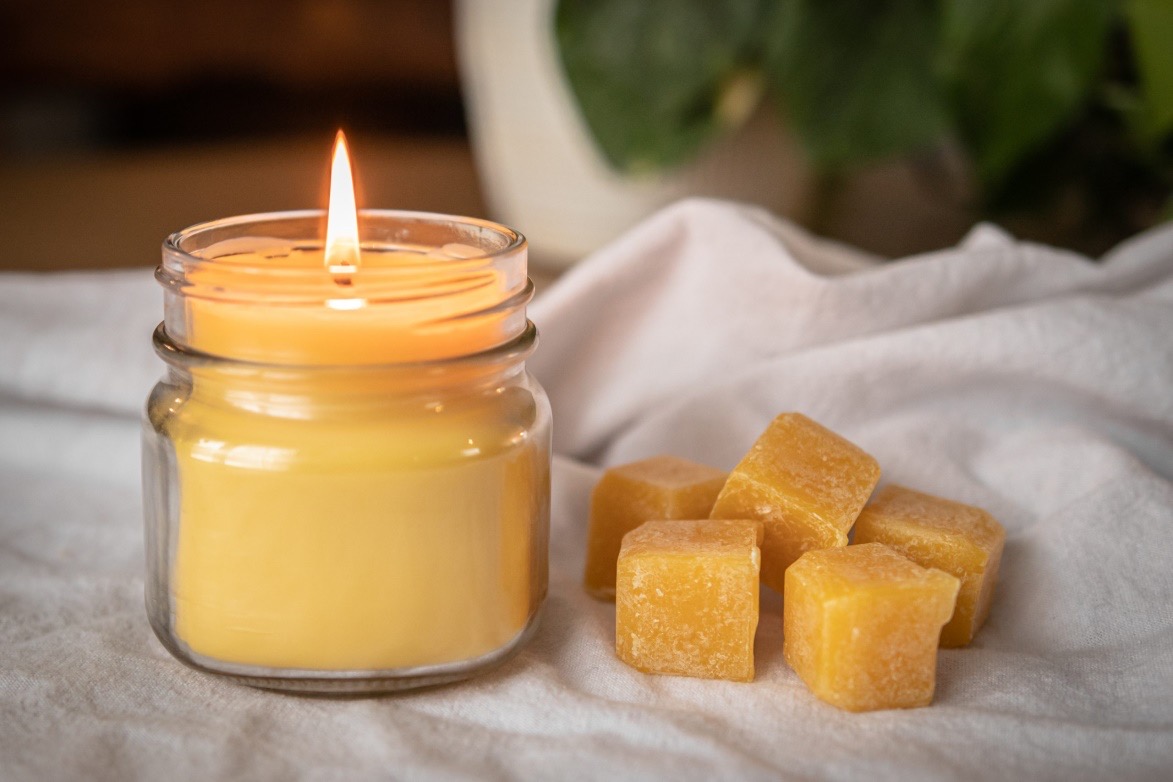 candles from beeswax 